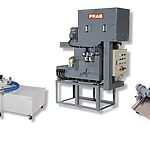 Industrial filtration equipment for coolant cleaning and fluid recycling