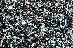 Learn how to stop chip nests from clogging conveyors using PRAB’s engineered solutions